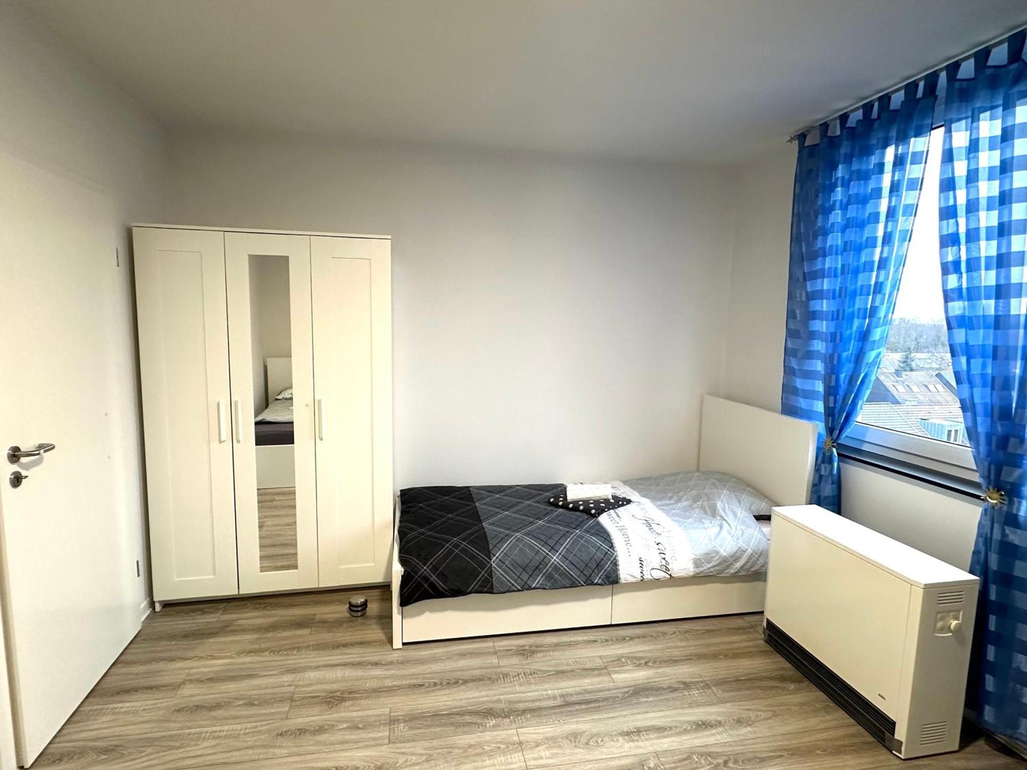 Olis Appartement In Neuss Eksteriør billede